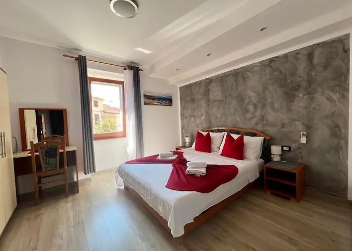 Valentino ポレッチ