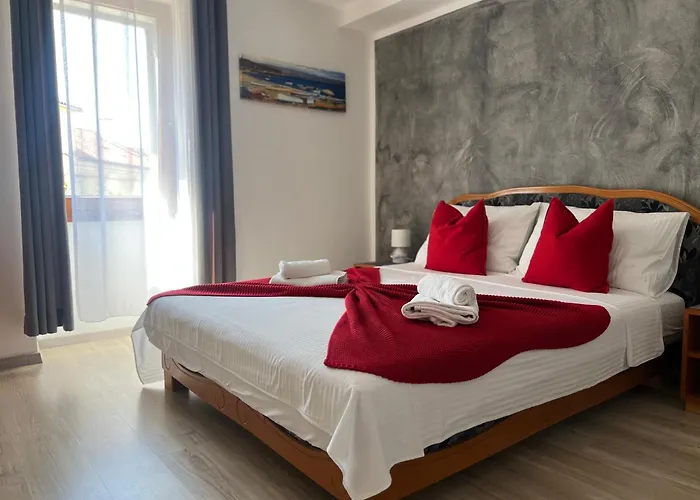 ゲストハウス Valentino ポレッチ